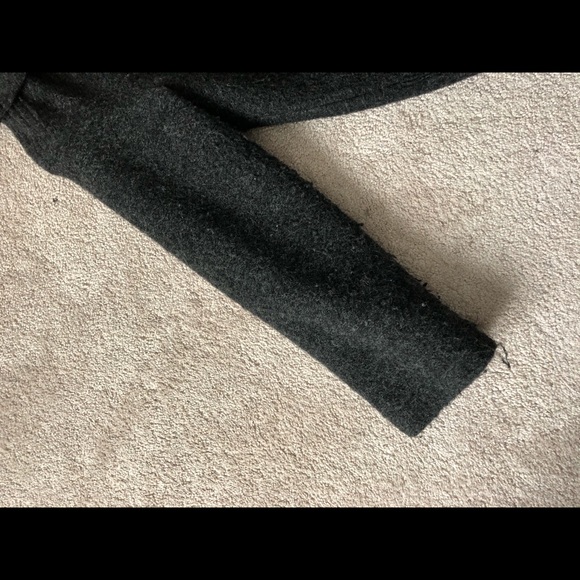 TNA Aritzia Wool Coat (NWOT) Made in Canada - Picture 3 of 7